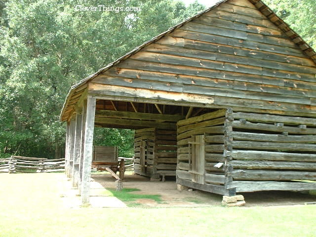 Middle Class barn at New Echota