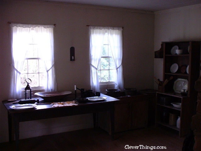 The Worcester House dining room at New Echota